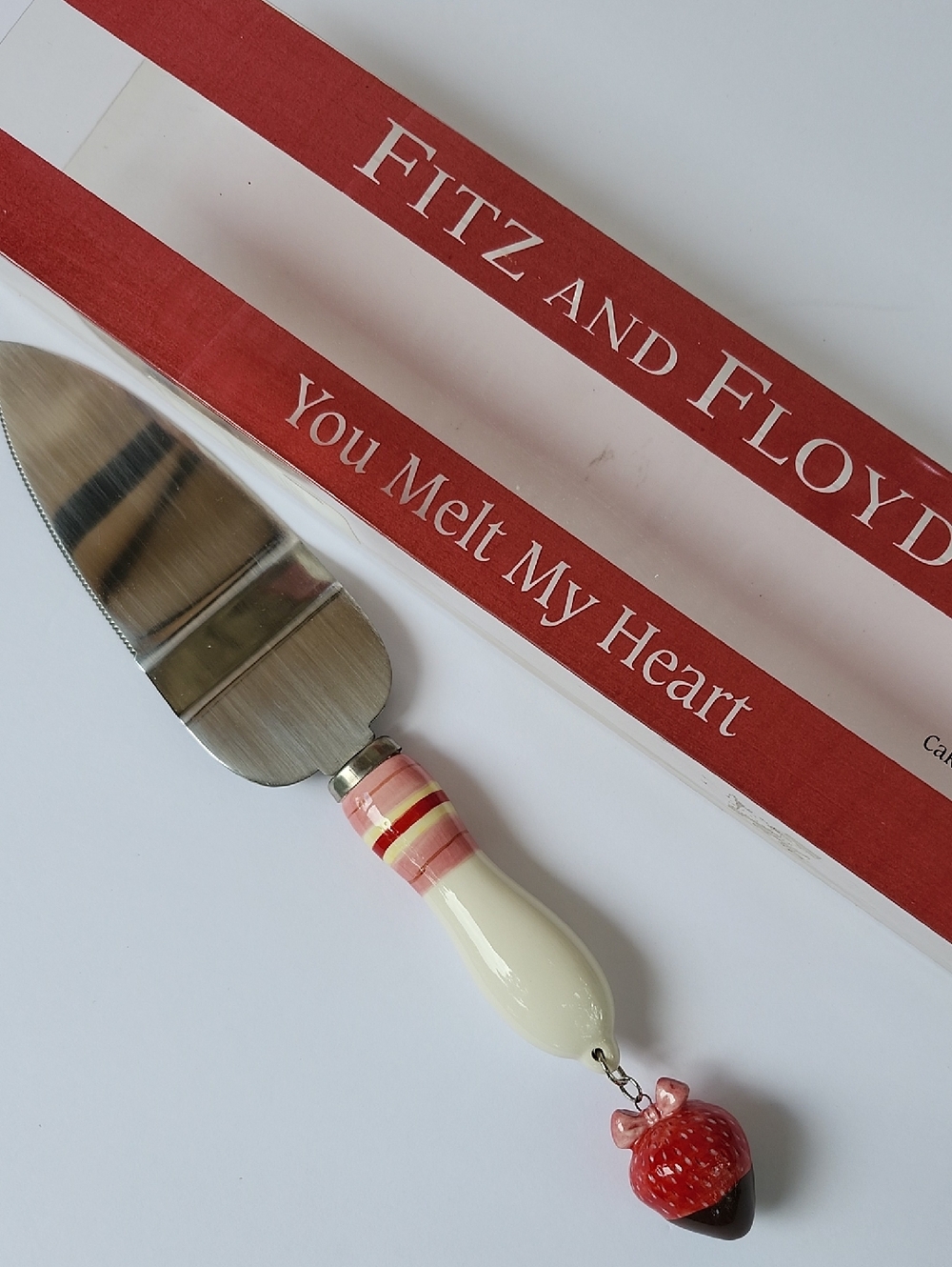 NWT FITZ AND FLOYD "YOU MELT MY HEART" CAKE/DESSERT SERVER